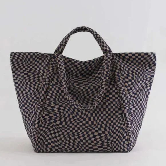 Baggu Travel Cloud Bag - Indigo Trippy Checker - Picture 1 of 3